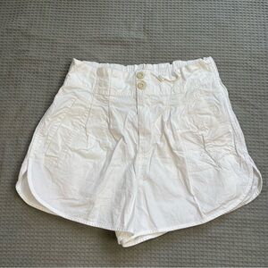 Free People Pleated Shorty Pull On Chino Shorts Small Womens Cotton White